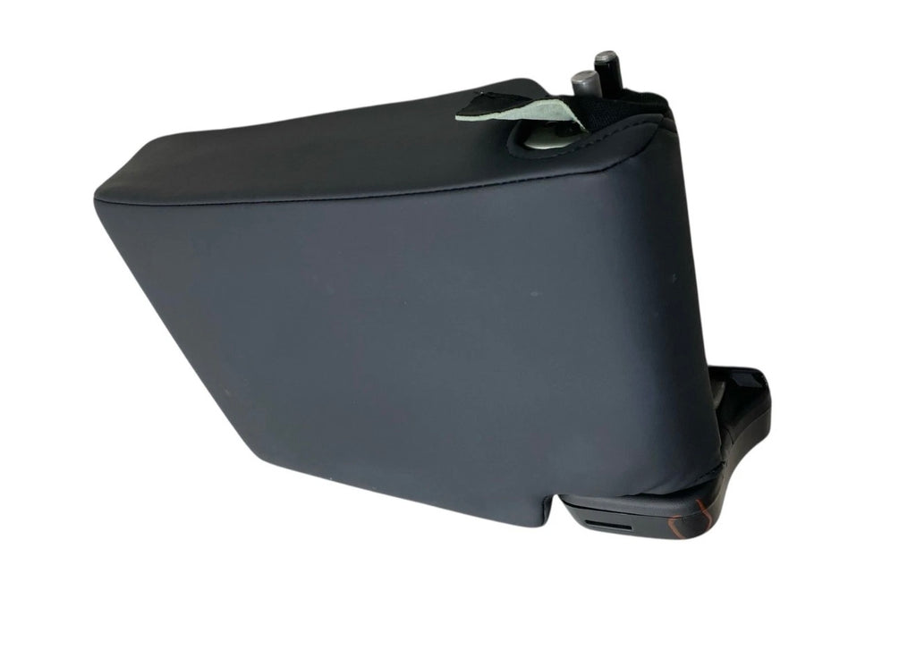 20-2025 MITSUBISHI OUTLANDER REAR CENTER UPPER SEAT CUSHION FOLDING CUP HOLDER