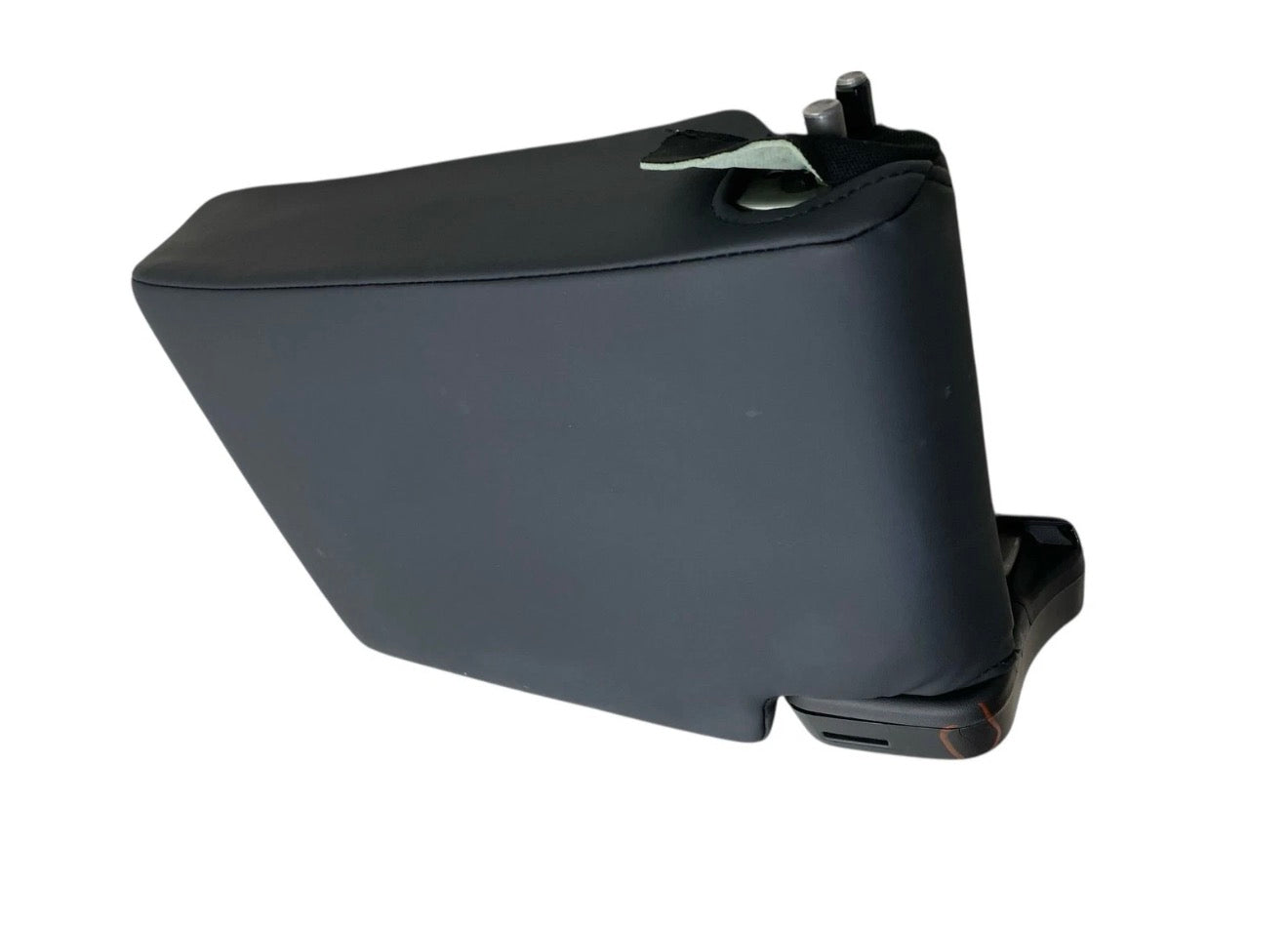 20-2025 MITSUBISHI OUTLANDER REAR CENTER UPPER SEAT CUSHION FOLDING CUP HOLDER