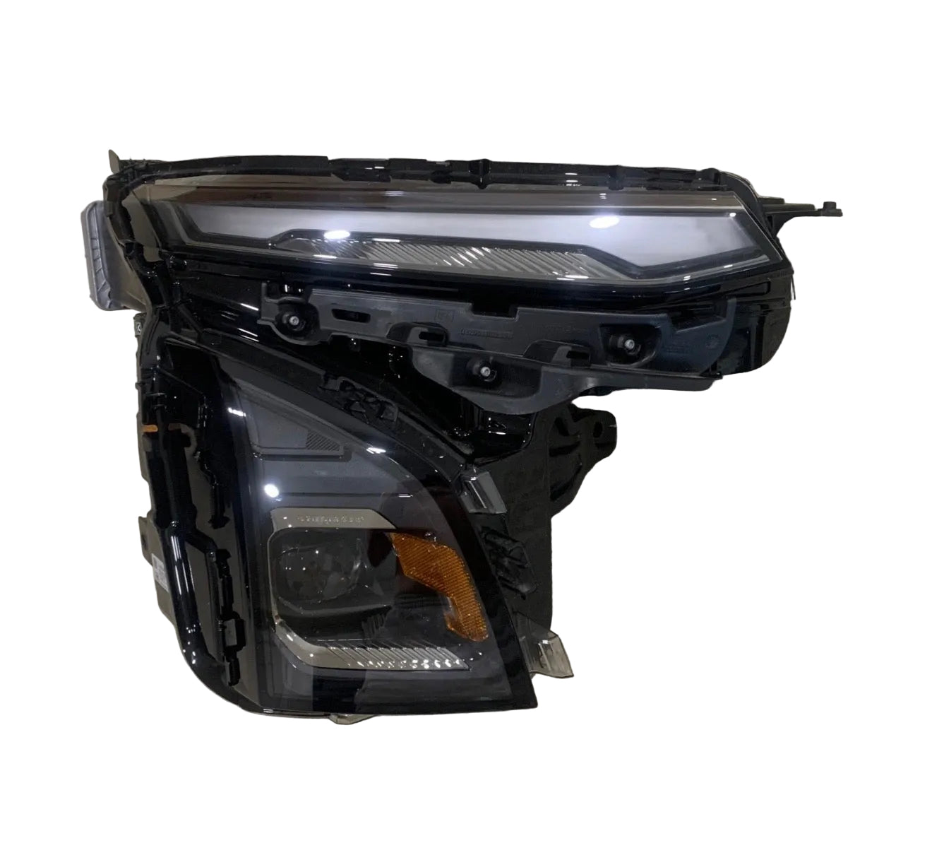 OEM 2025 CHEVROLET EQUINOX LED HEADLIGHT RIGHT RH SIDE  26589842