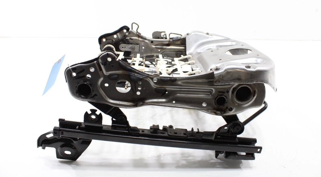 17-26 JEEP COMPASS FRONT LEFT DRIVER SIDE SEAT LOWER TRACK FRAME OEM 68254153AH