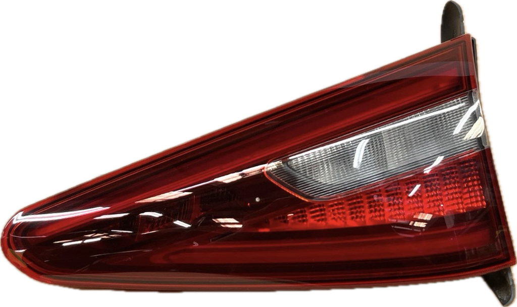 2018-2023 Alfa Romeo Rear Right Inner tailight