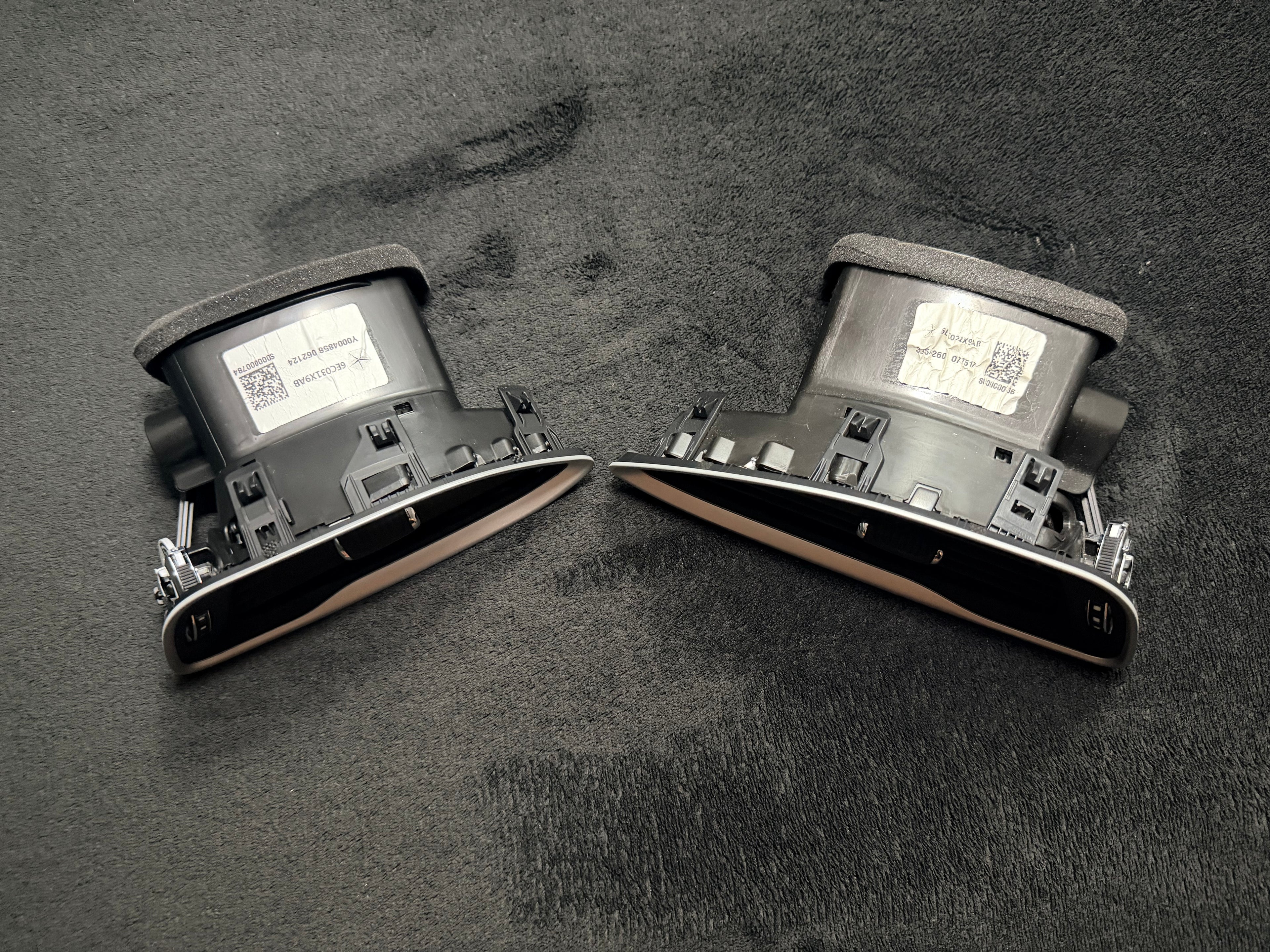 2017-2025 Chrysler Pacifica AC Vents Left & Right